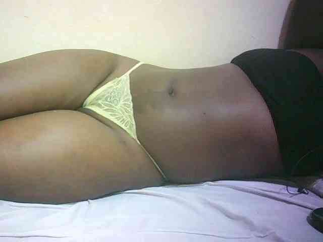 Hairy-ebony-couple webcam