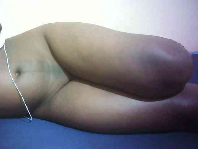 Hairy-ebony-couple webcam