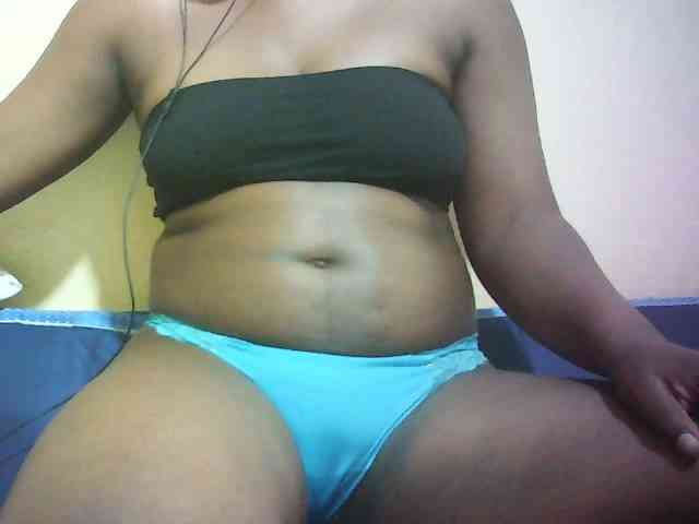 Hairy-ebony-couple webcam