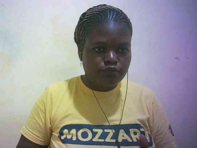 Hairy-ebony-couple webcam