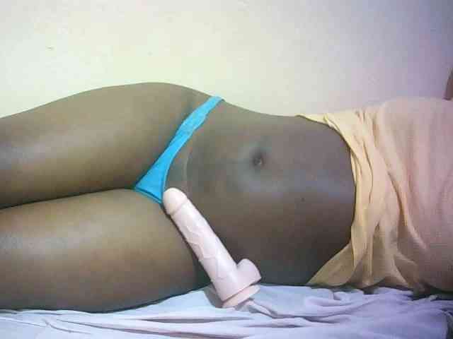 Hairy-ebony-couple webcam