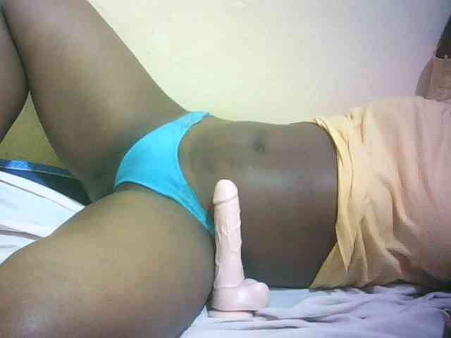 Hairy-ebony-couple webcam