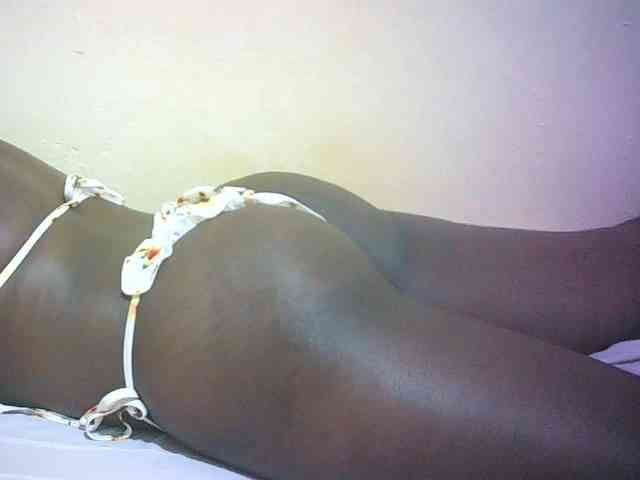 Hairy-ebony-couple webcam