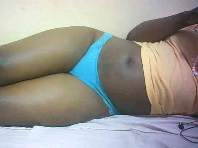 Hairy-ebony-couple webcam