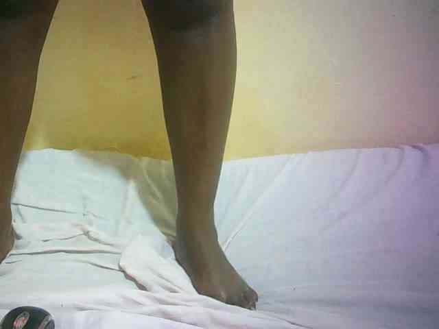 Hairy-ebony-couple webcam