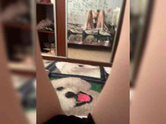 Anastasia7072 webcam