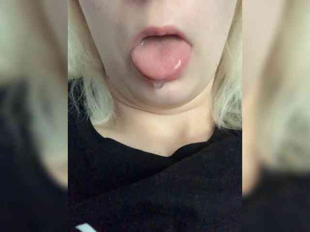 Anastasia7072 webcam