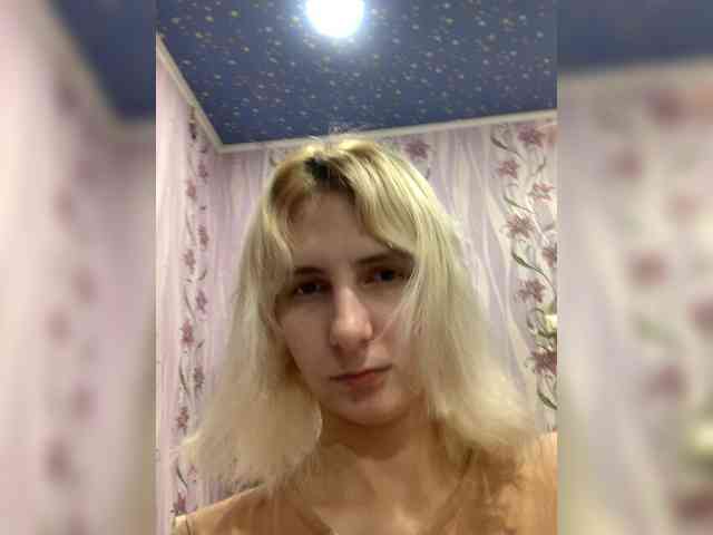 Anastasia7072 webcam