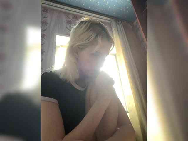 Anastasia7072 webcam