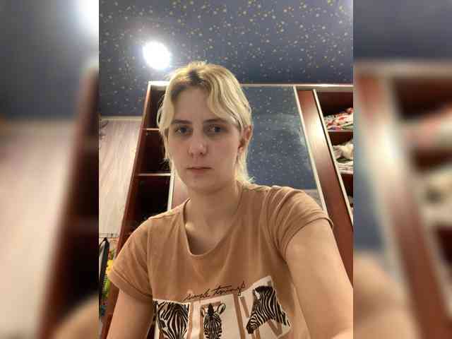 Anastasia7072 webcam