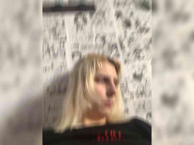 Anastasia7072 webcam