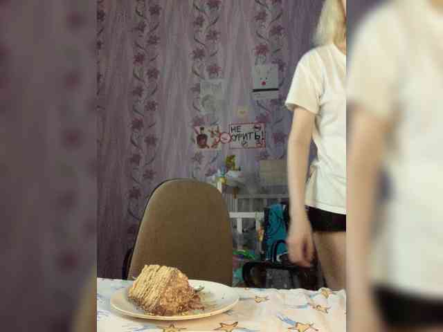 Anastasia7072 webcam