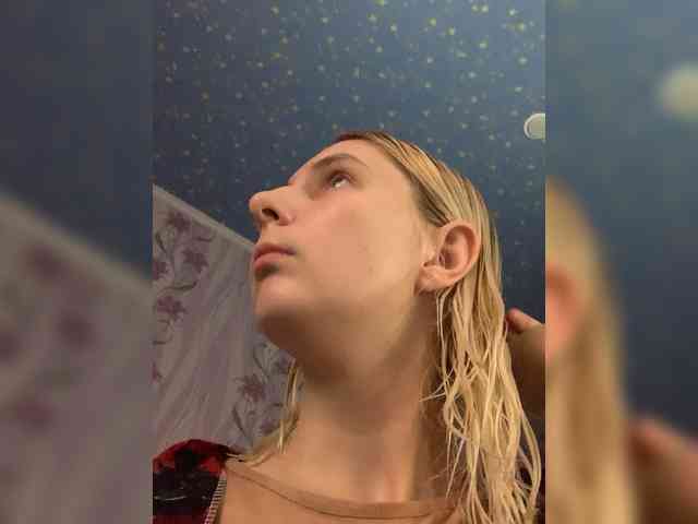 Anastasia7072 webcam