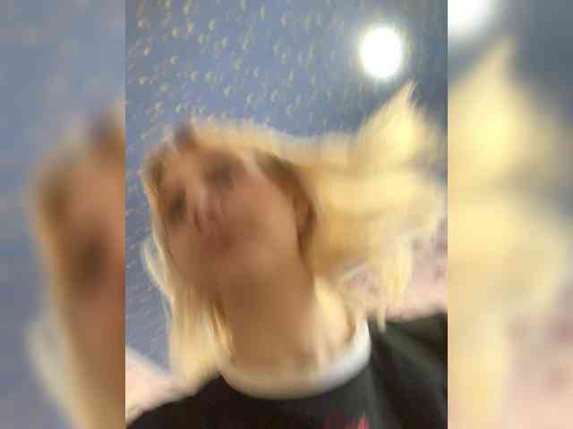 Anastasia7072 webcam