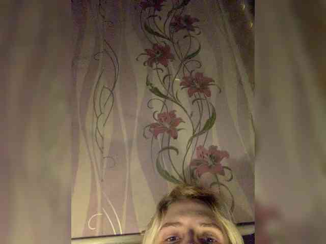 Anastasia7072 webcam