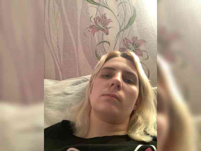 Anastasia7072 webcam