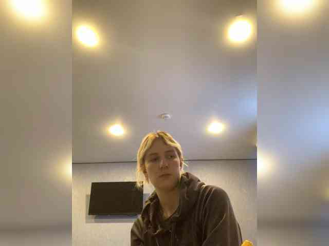 Anastasia7072 webcam