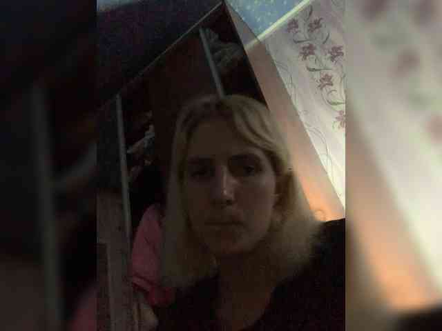 Anastasia7072 webcam