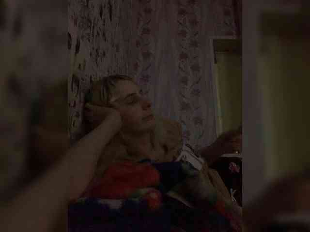 Anastasia7072 webcam