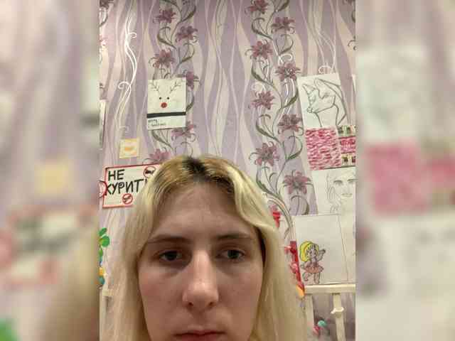 Anastasia7072 webcam