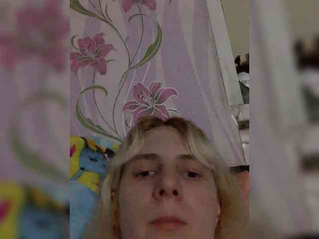 Anastasia7072 webcam