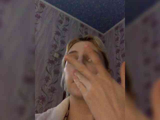 Anastasia7072 webcam