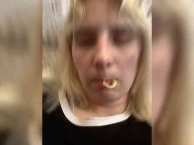 Anastasia7072 webcam