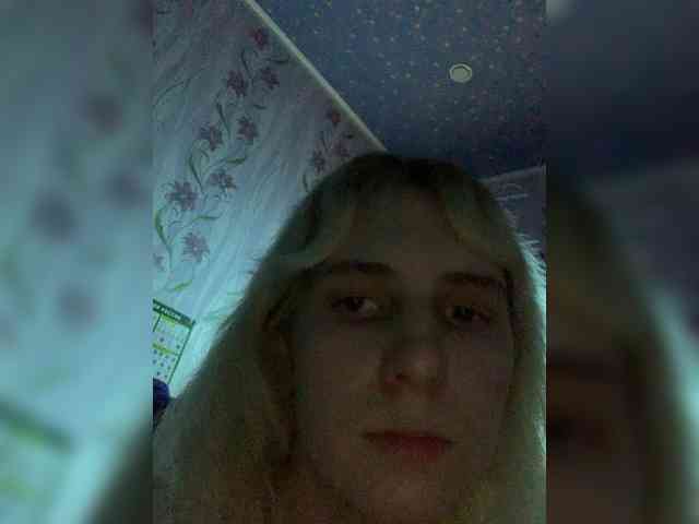 Anastasia7072 webcam