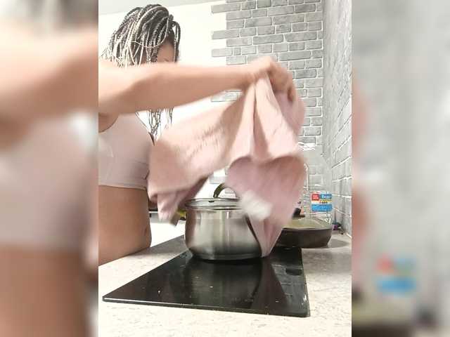 Anna395's BongaCams show and profile