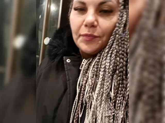 Anna395 webcam