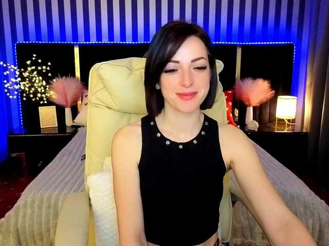 DalorasLin's BongaCams show and profile