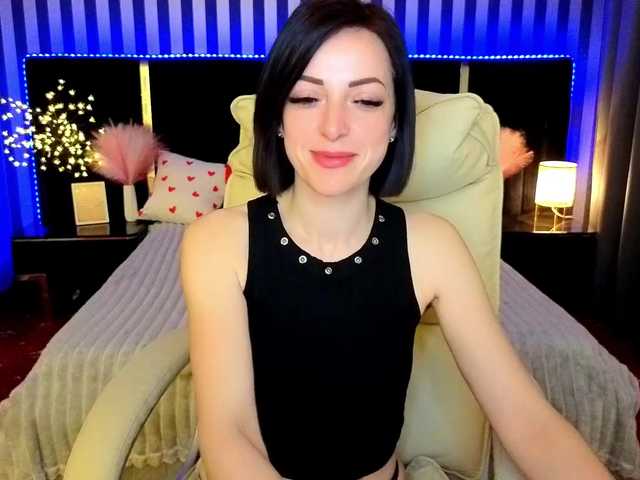 DalorasLin's BongaCams show and profile