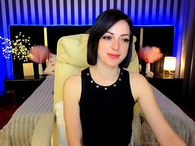 DalorasLin's BongaCams show and profile