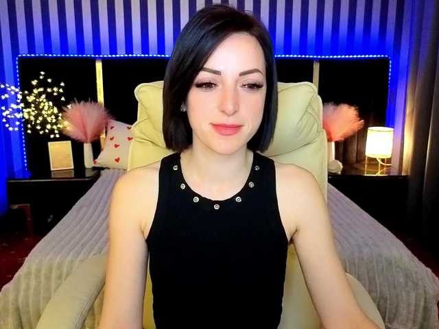 DalorasLin's BongaCams show and profile