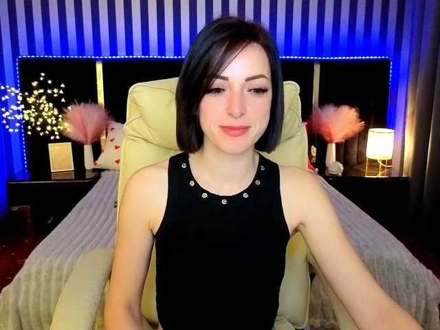 DalorasLin's BongaCams show and profile