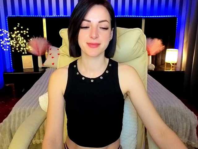 DalorasLin's BongaCams show and profile