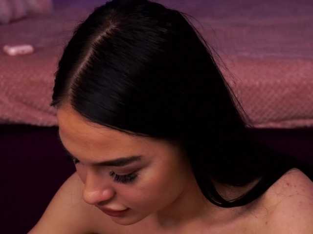 SashaLorrenz's BongaCams show and profile