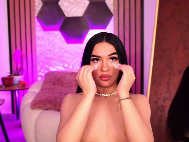 SashaLorrenz's BongaCams show and profile