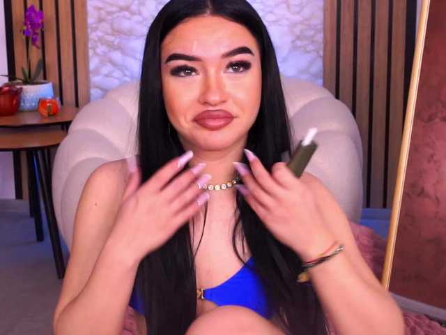 SashaLorrenz's BongaCams show and profile