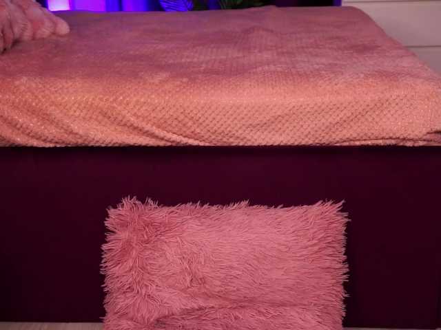 SashaLorrenz's BongaCams show and profile