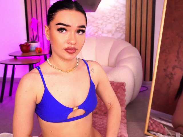 SashaLorrenz's BongaCams show and profile