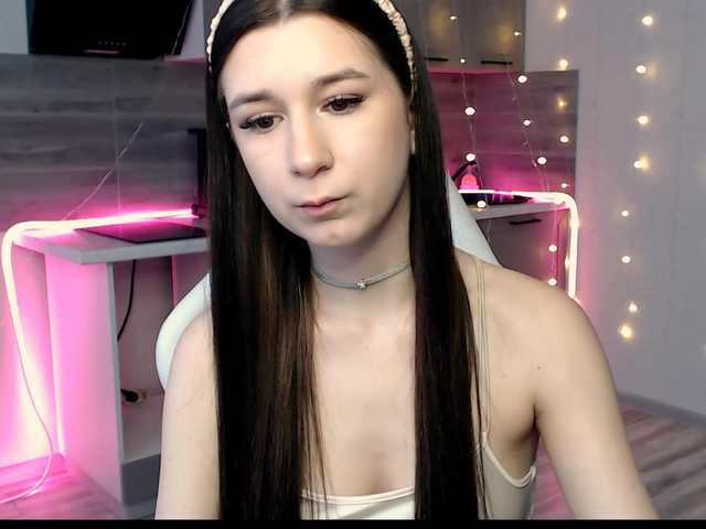 miaharrington webcam stream