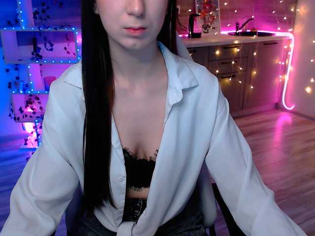 miaharrington Live Cam on BongaCams