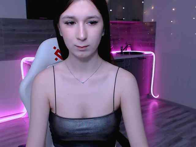 miaharrington webcam