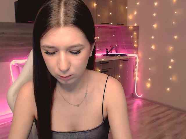 miaharrington webcam