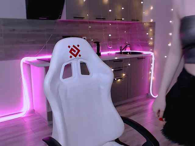 miaharrington webcam