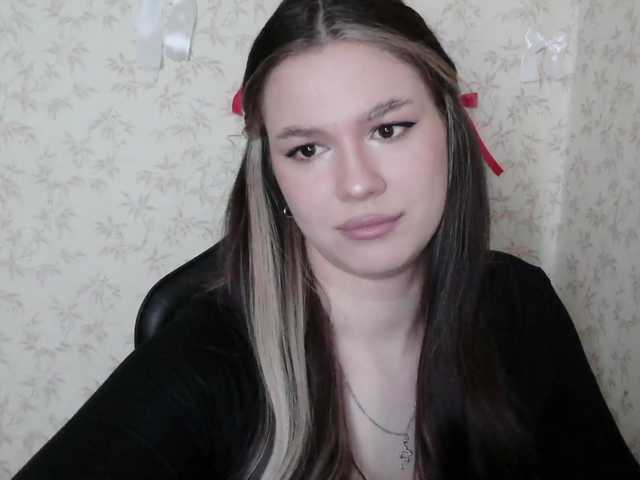 MarinaTownes's BongaCams show and profile