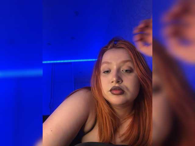 luna-com's BongaCams show and profile