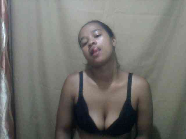 Sweetykaren Live Webcam on BongaCams