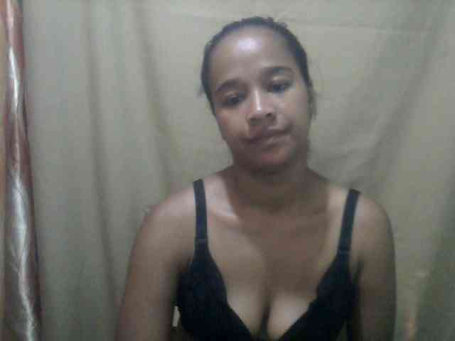 Sweetykaren Live Webcam on BongaCams